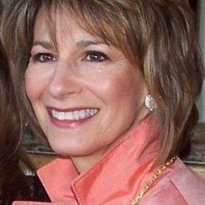 Meet your Posher, Paula